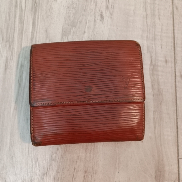 Authentic Louis Vuitton Men's Brown Orange Epi Leather Trifold Compact Wallet